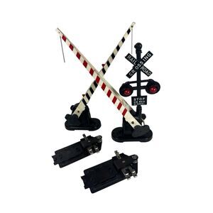 Lionel 252 And 262 Automatic Flashing Gates Tested Working Post War O Gauge